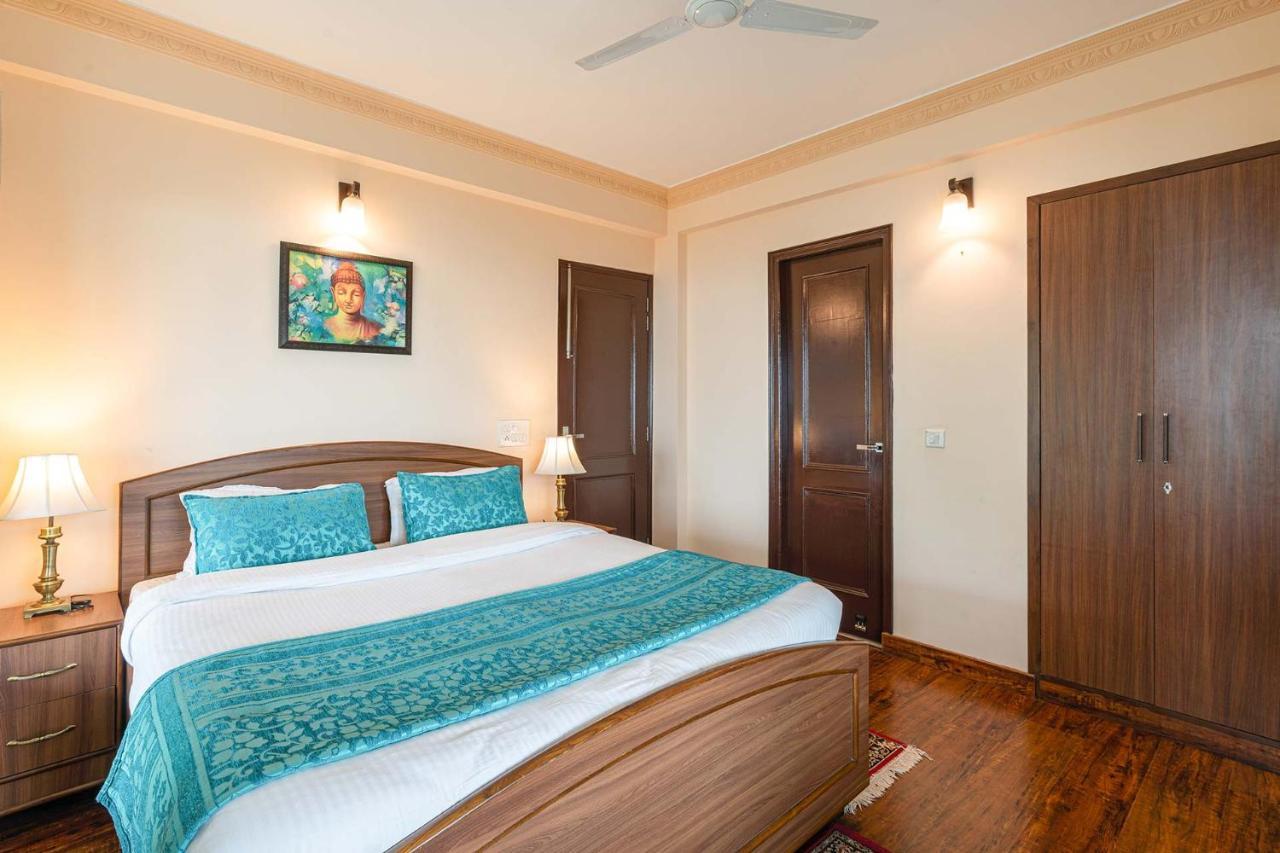 Stayvista At Cecil Cottages With Barbeque, Hill View Kasauli Zewnętrze zdjęcie