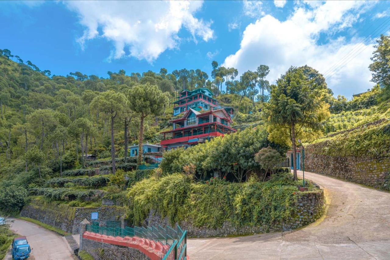 Stayvista At Cecil Cottages With Barbeque, Hill View Kasauli Zewnętrze zdjęcie