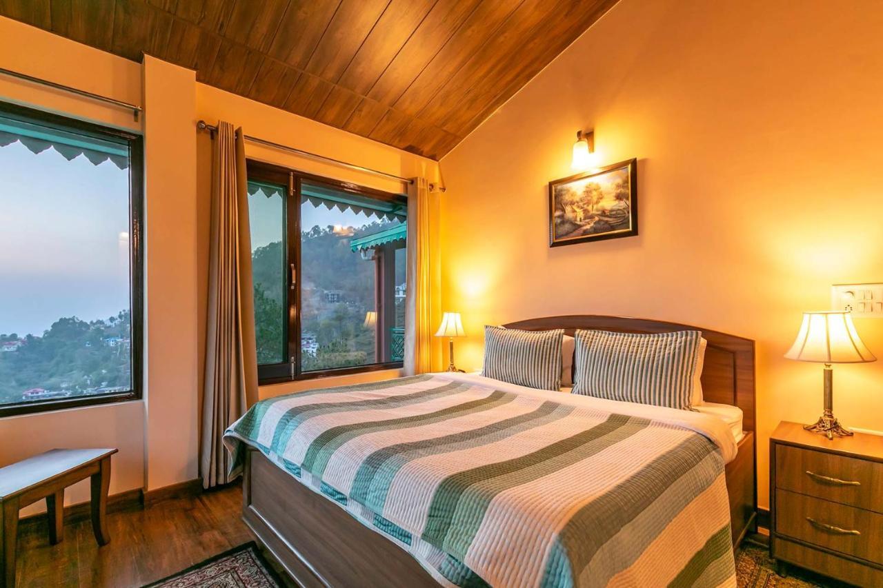 Stayvista At Cecil Cottages With Barbeque, Hill View Kasauli Zewnętrze zdjęcie