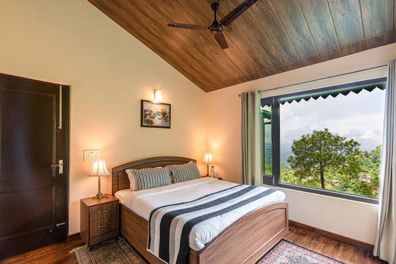 Stayvista At Cecil Cottages With Barbeque, Hill View Kasauli Zewnętrze zdjęcie